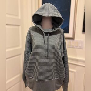 EUC Nike Dri Fit Ribbed Gray Hoodie Sz L